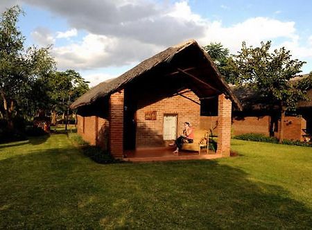 Barefoot Safari Lodge Lilongwe Exterior foto
